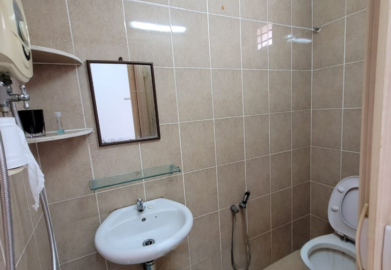 Bandar Sunway Low Cost Flat 7/15