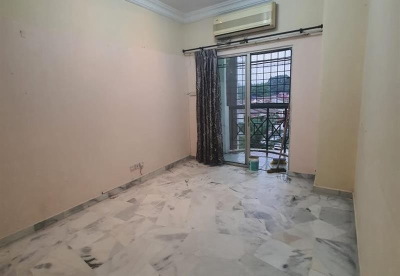 Ria Apartment at Taman Daya Kepong for Sale