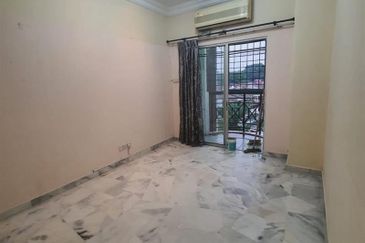 Ria Apartment at Taman Daya Kepong for Sale