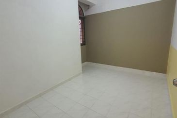 Ria Apartment at Taman Daya Kepong for Sale