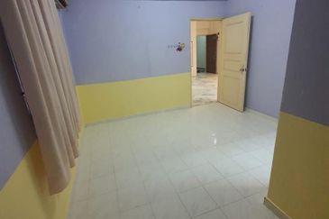 Ria Apartment at Taman Daya Kepong for Sale