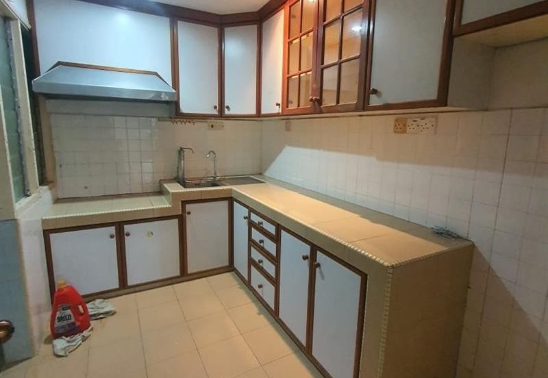 Ria Apartment at Taman Daya Kepong for Sale