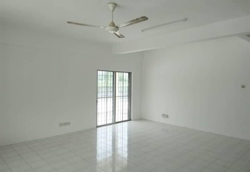 Double storey at section 3, Mahkota Cheras for sale