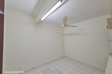 Taman Kinrara Seksyen 2