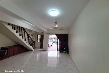 Taman Kinrara Seksyen 2