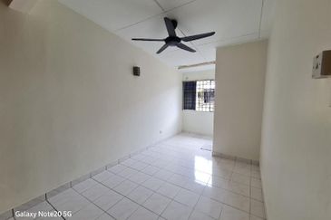 Taman Kinrara Seksyen 2