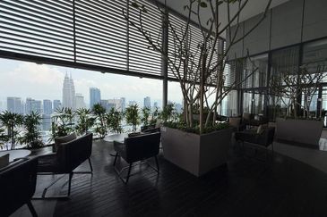 Pavilion Ceylon Hill