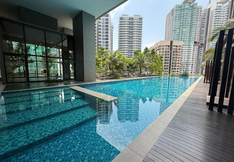 Pavilion Ceylon Hill