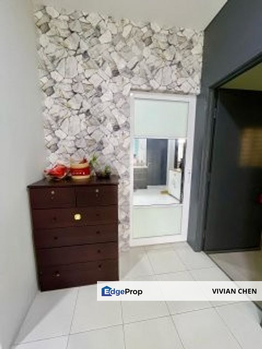 The Lake Residence Townhouse 4 Bedrooms for SALE at Taman Putra Perdana, Puchong, Selangor, Puchong