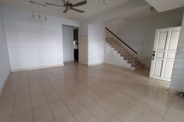 Pusat Bandar Putra Permai