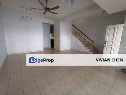 Bandar Putra Permai 2-Storey Terrace House for SALE - 1540sqf / Partially Furnished at Seri Kembangan, Selangor, Seri Kembangan