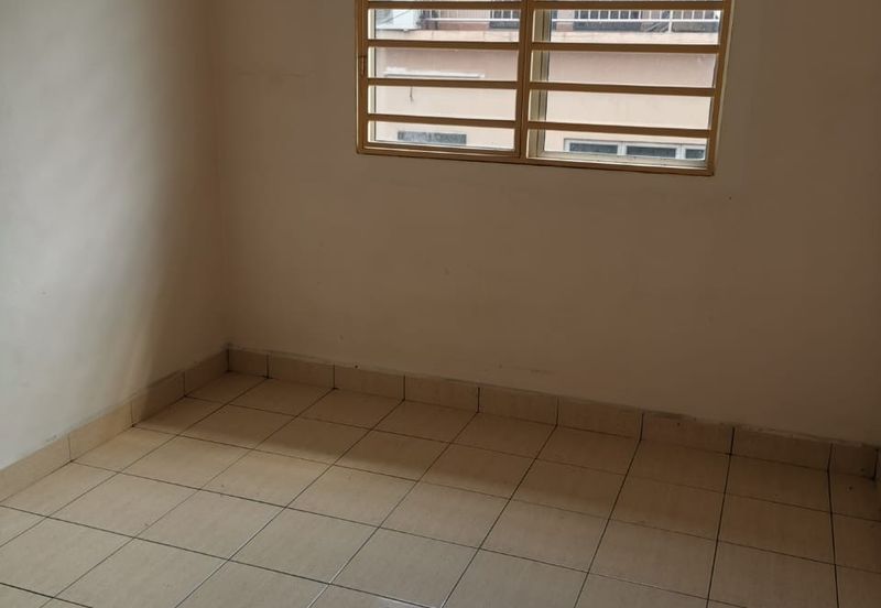 Pusat Bandar Putra Permai