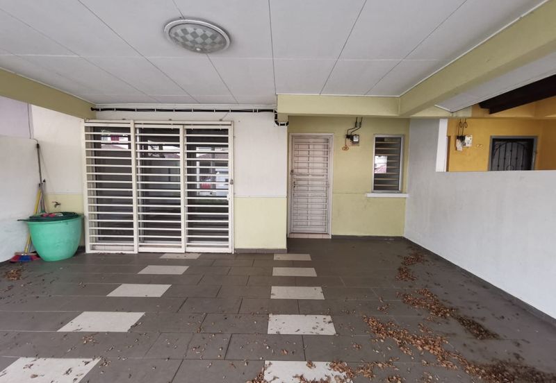 Pusat Bandar Putra Permai