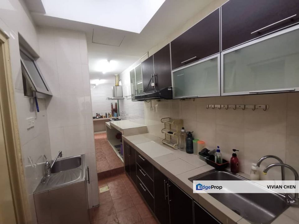 Continental Heights Unit for SALE - 2000sqf / Partially Furnished at Kuchai Lama, Old Klang Road , Kuala Lumpur, Kuchai Lama