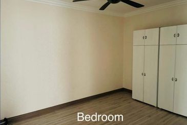 KGSAAS Golf Club, Seksyen 13