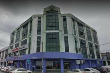 Kawasan Perniagaan Simpang Ampat