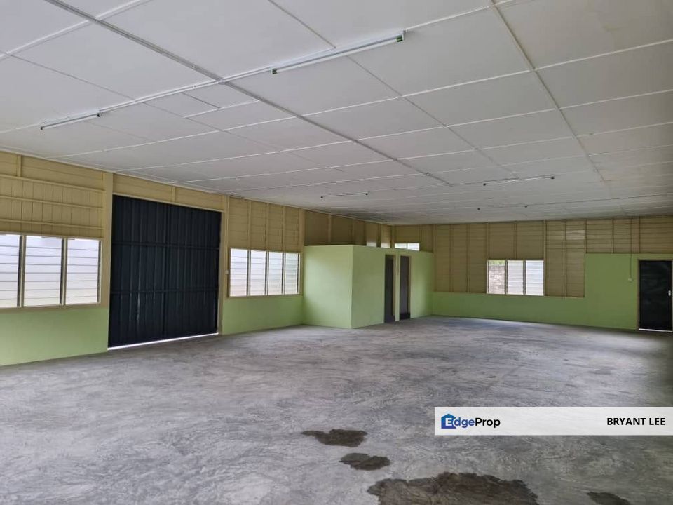 Nibong Tebal Land come with commercial building for rent , Penang, Nibong Tebal