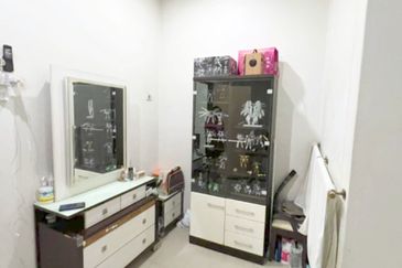 Taman Cenderawasih Indah