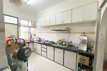 Taman Cenderawasih Indah