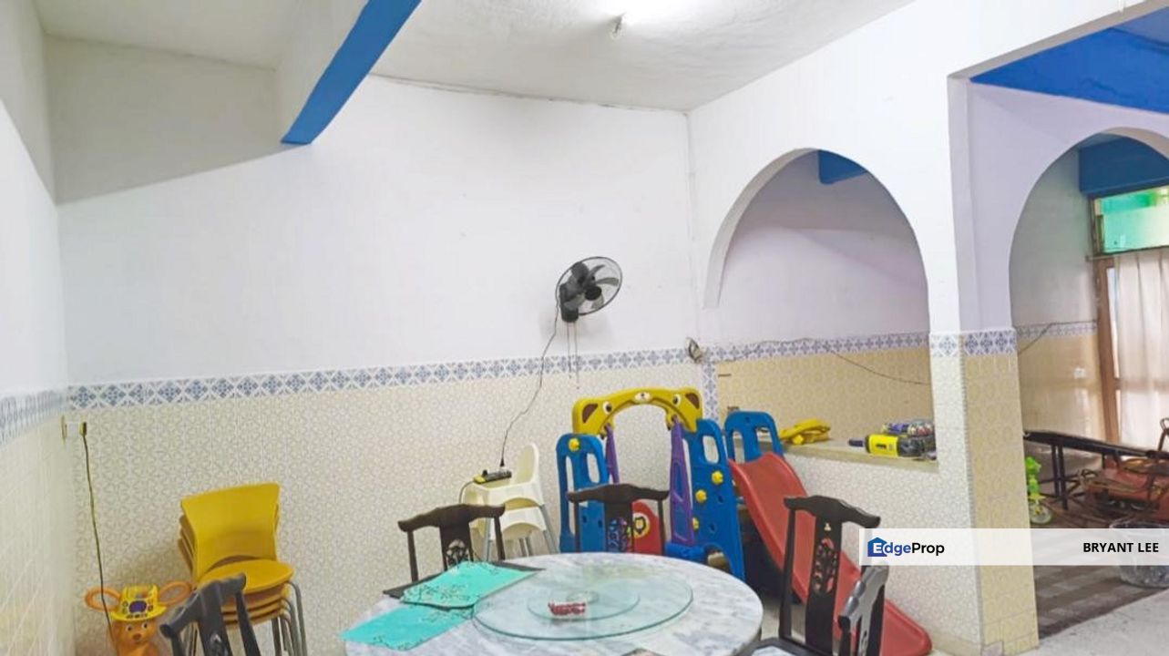 NIBONG TEBAL DOUBLE STOREY TERRACE FOR SALE TAMAN TRANSKRIAN,PEKAKA,SEMPADAN, Penang, Nibong Tebal