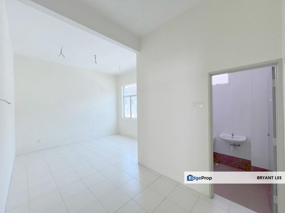 Nibong Tebal 3 storey Terrace For Sale Taman Cowin Indah Cheap and Below Value, Penang, Nibong Tebal