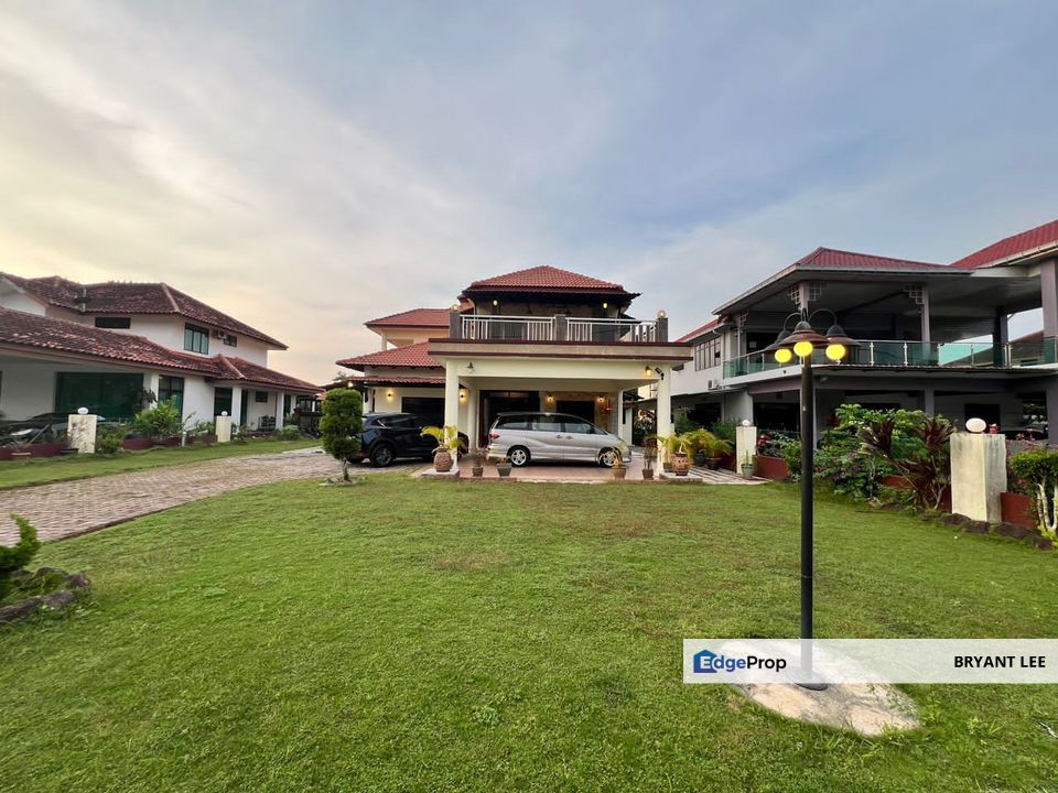 Jawi Golf Villa Bangalow For Sale Gated Guarded , Penang, Sungai Jawi