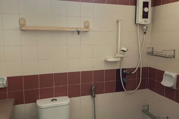 Jalan Mutiara Emas 3/20