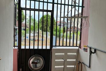 Jalan Mutiara Emas 3/20