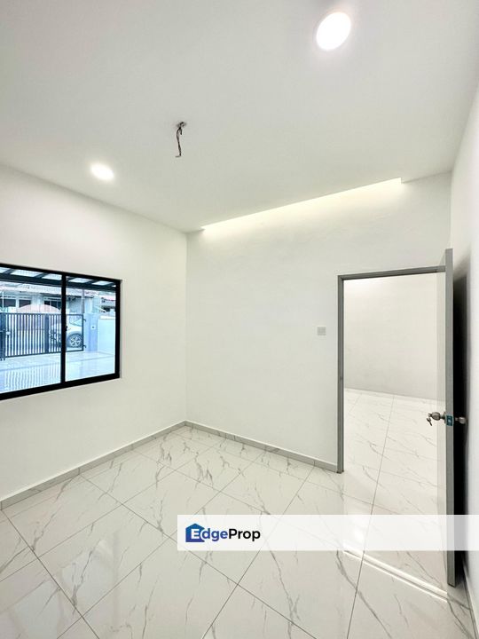 Fully Renovated 1-Storey Terrace @ Taman Sri Skudai – Freehold/skudai/Mutiara Rini/Taman Impian Emas/Taman Ungku Tun Aminah/Taman Sutera Utama, Johor, Skudai