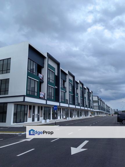 🔥 Premium Endlot Menghadap Tasik – Lokasi Paling HOT di Austin! / Mount Austin/crest Austin/Taman Setia Indah/bandar jaya putra, Johor, Johor Bahru