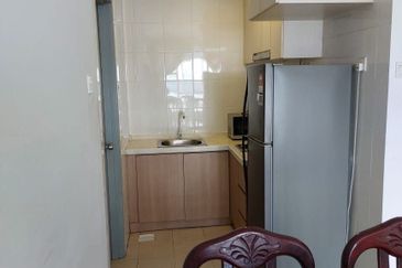 Golden Sands Seaview Residence