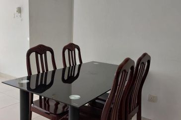 Golden Sands Seaview Residence