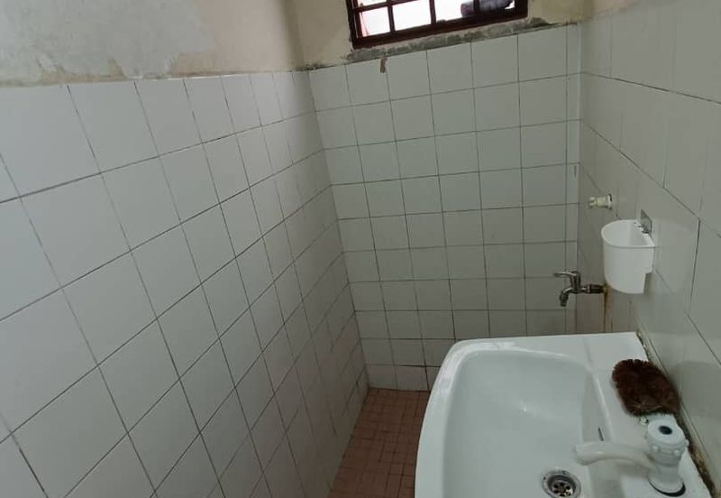 Flat Tasek 64, Bandar Baru Seri Alam