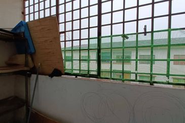 Flat Tasek 64, Bandar Baru Seri Alam