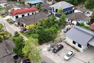 Kampung Plentong Baru