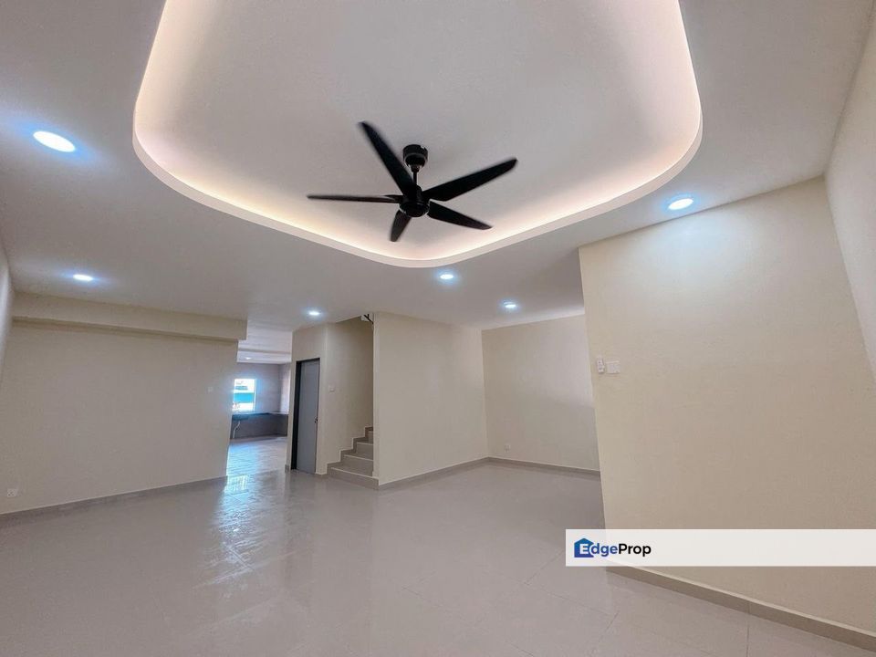 Renovated 22x70 Double Storey @ Nusa Perintis | Freehold Bumi Lot/ Gelang Patah/Taman Nusantara/Nusa Idaman/Sireh Park/Johor Bahru, Johor, Gelang Patah