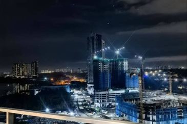 Royal Strand @ Country Garden Danga Bay