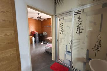 Jalan Austin Heights 2/4