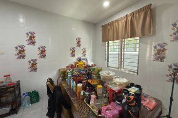 Jalan Austin Heights 2/4