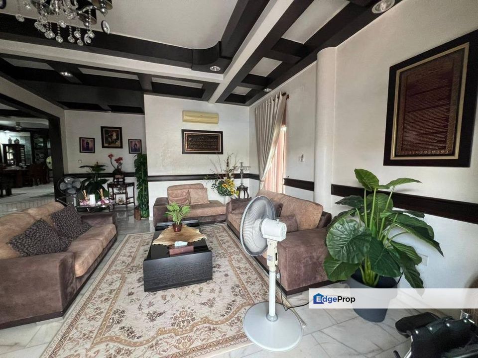 Taman Bukit Kempas/Skudai/Kempas/Perling/Bandar Baru Uda/Damansara Aliff/Bungalow/Double Storey/RM2Mil – Fully Furnished & International Lot, Johor, Johor Bahru