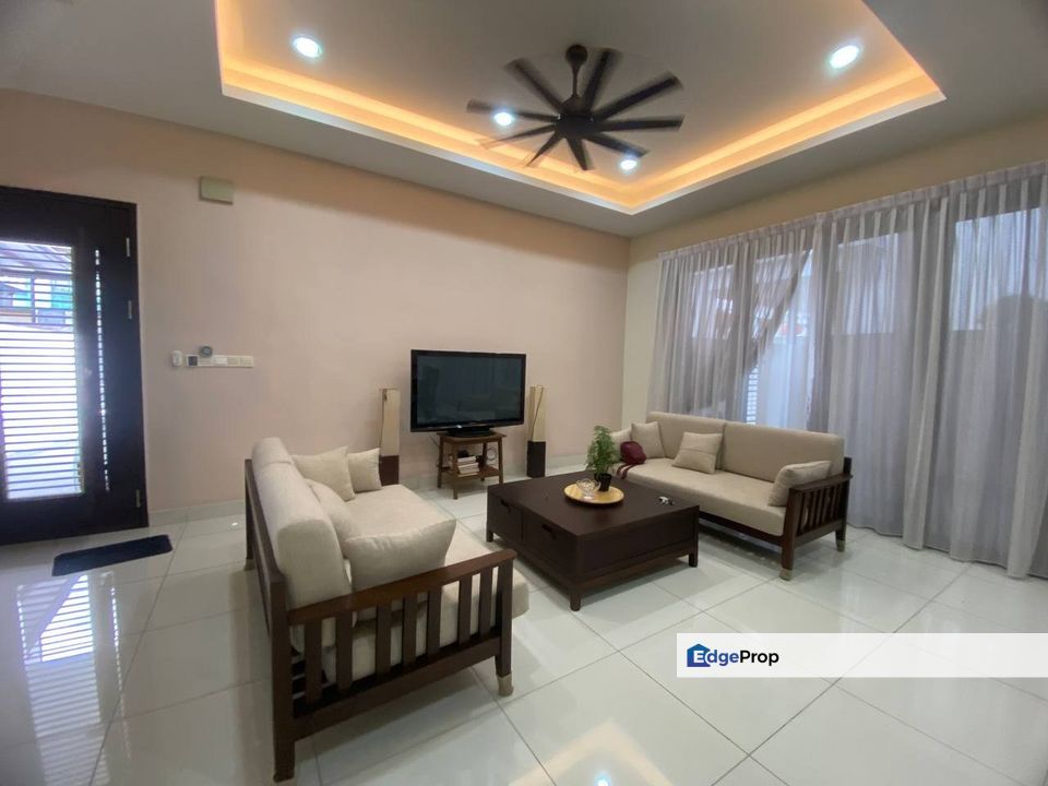 Raintree Indahpura/Kulai/Bandar Putra Kulai/Cluster/Double Storey/RM1.3M – Fully Renovated + Gated & Guarded, Johor, Kulai