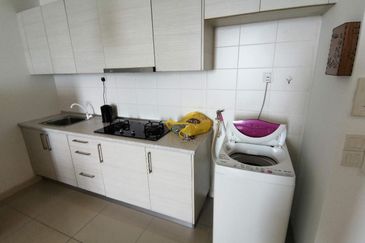 Dedaun Hijau (Greenfield Regency)