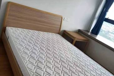 Baypoint @ Country Garden Danga Bay