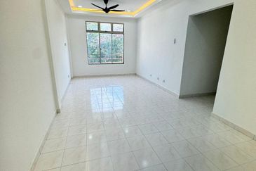 Ria 2 Apartment, Taman Megah Ria