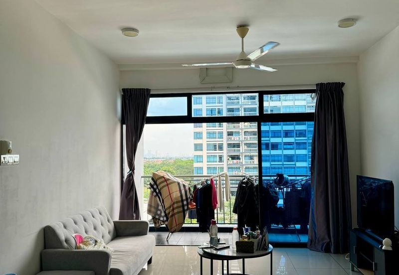 Seri Austin Luxury Apartment