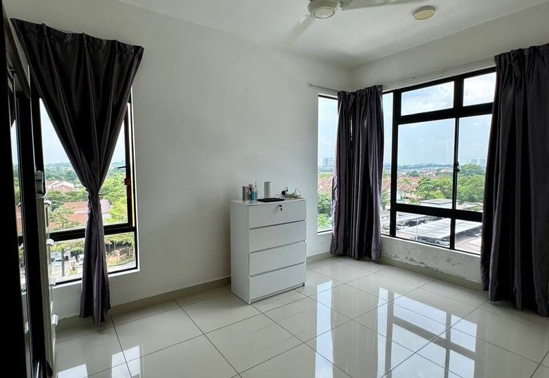 Seri Austin Luxury Apartment