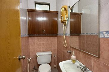 Mutiara Emas @ Taman Mount Austin