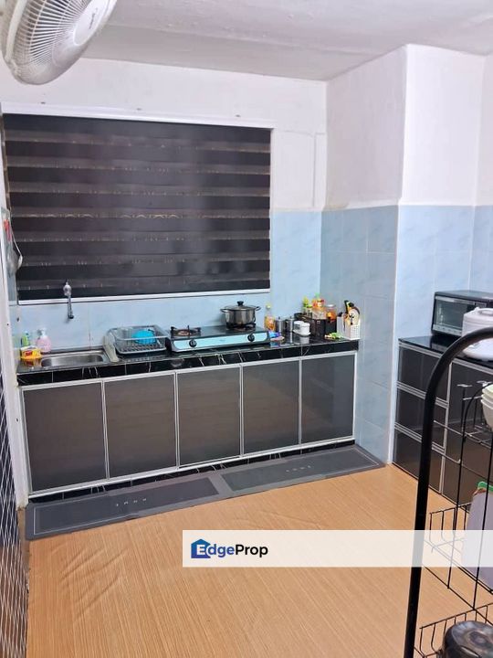 Flat Taman Ungku Tun Aminah / Skudai / Johor Bahru/ Flat Low Cost / RM180K – Freehold Bumi, Level 3, Johor, Johor Bahru