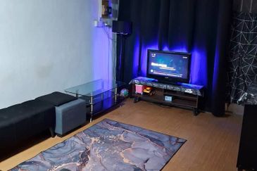 Flat Taman Ungku Tun Aminah