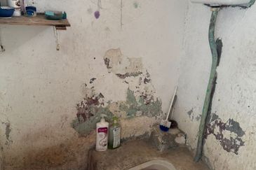 Flat Taman Ungku Tun Aminah